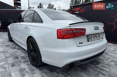 Седан Audi A6 2014 в 