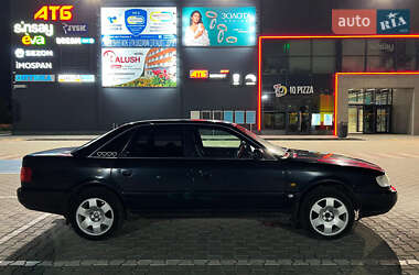 Седан Audi A6 1995 в 