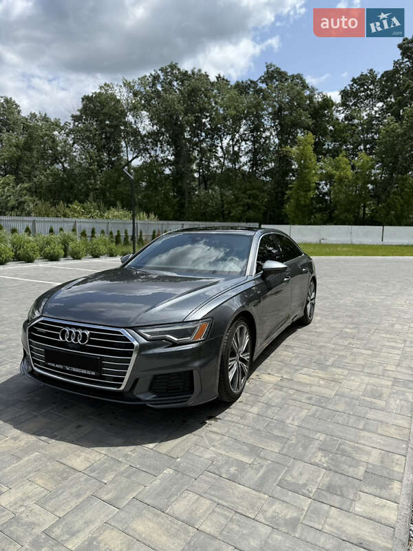 Седан Audi A6 2018 в 