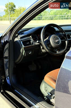 Седан Audi A6 2014 в 