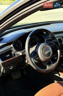 Седан Audi A6 2014 в 