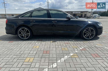 Седан Audi A6 2015 в 