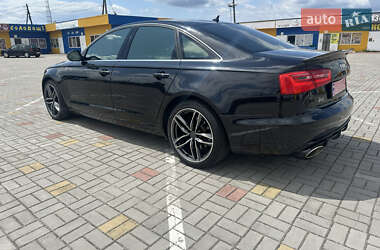 Седан Audi A6 2015 в 