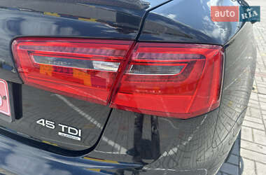 Седан Audi A6 2015 в 