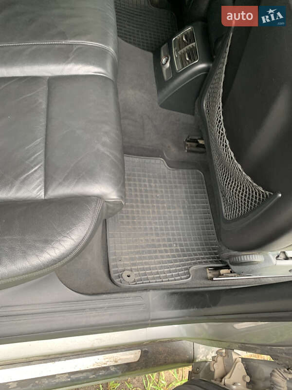 Седан Audi A6 2006 в Глобине