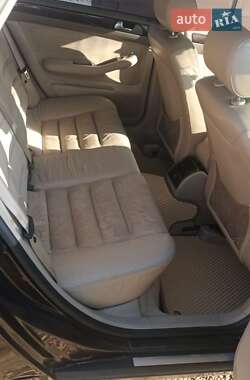 Универсал Audi A6 2003 в 