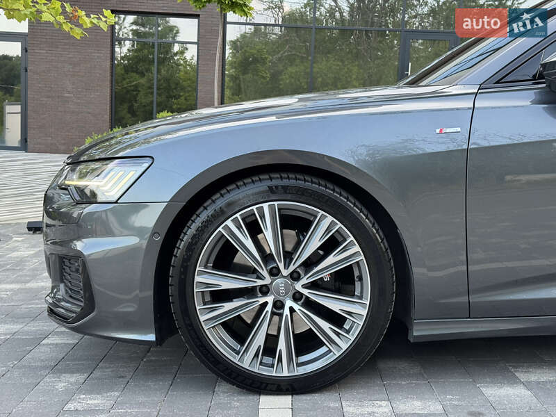 Седан Audi A6 2018 в Мукачево