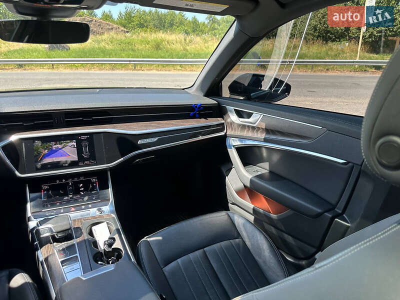 Седан Audi A6 2020 в Ужгороде