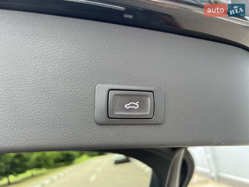 Универсал Audi A6 2017 в Киеве
