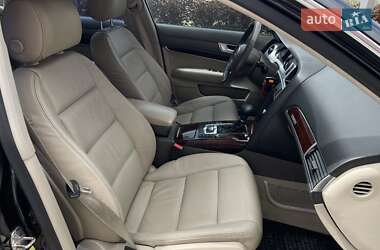 Седан Audi A6 2010 в 