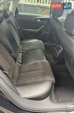 Седан Audi A6 2012 в 