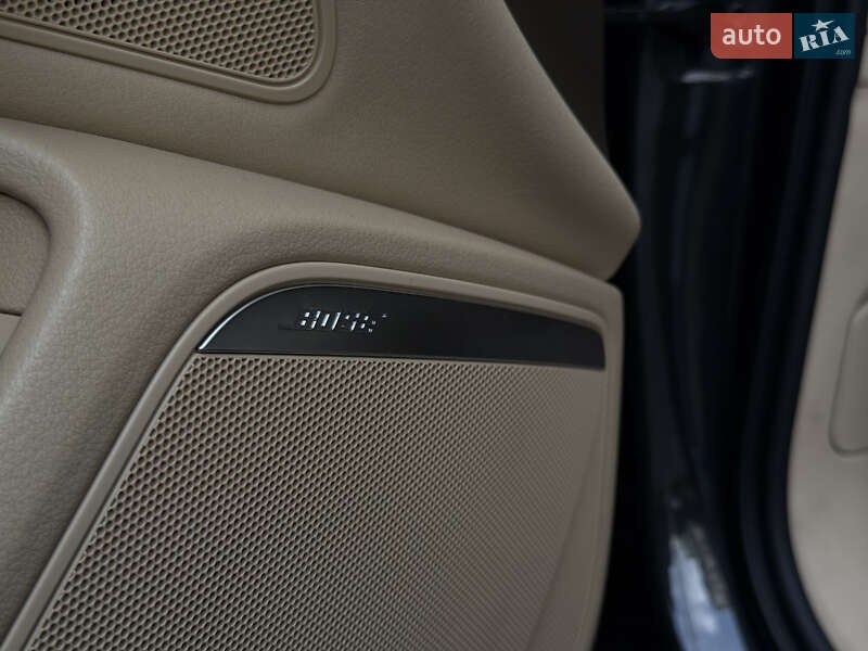 Седан Audi A6 2014 в Ивано-Франковске