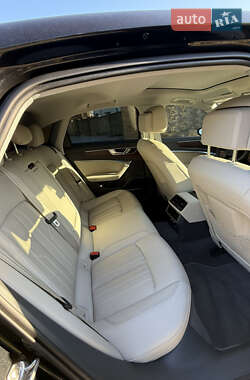 Седан Audi A6 2020 в 