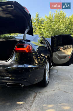 Седан Audi A6 2016 в 