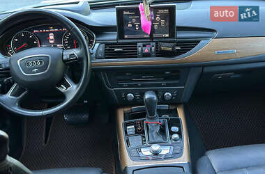 Седан Audi A6 2016 в 