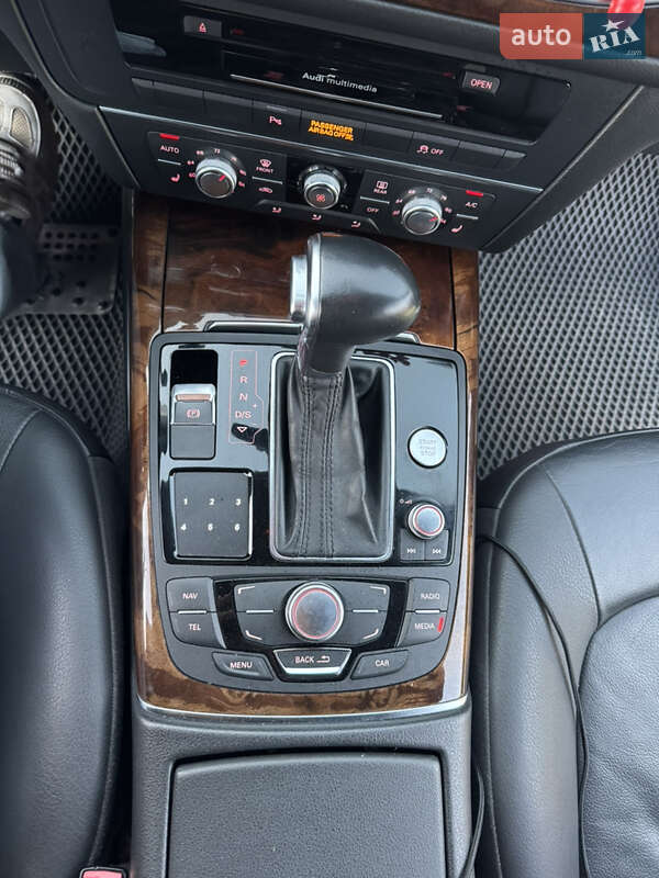 Седан Audi A6 2013 в Луцке