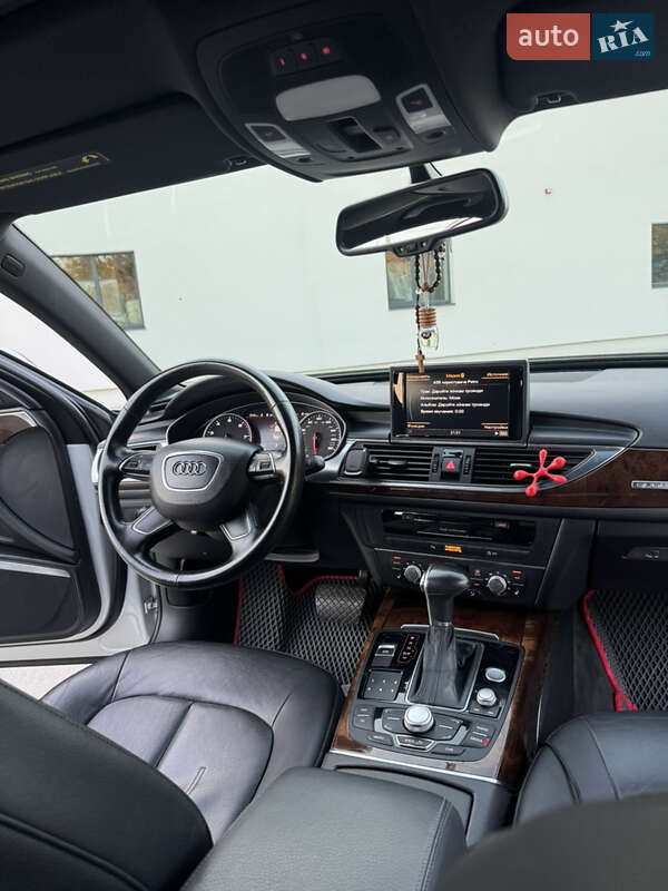 Седан Audi A6 2013 в Луцке