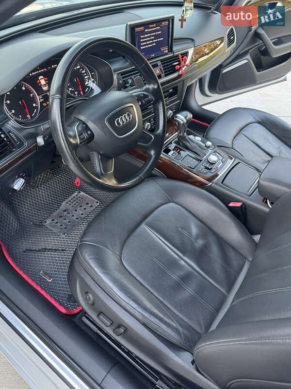 Седан Audi A6 2013 в Луцке