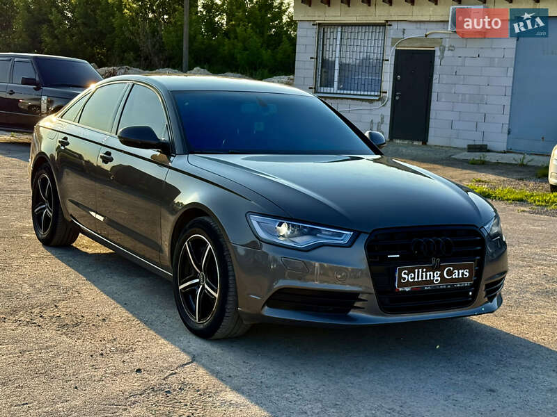 Седан Audi A6 2011 в Ровно