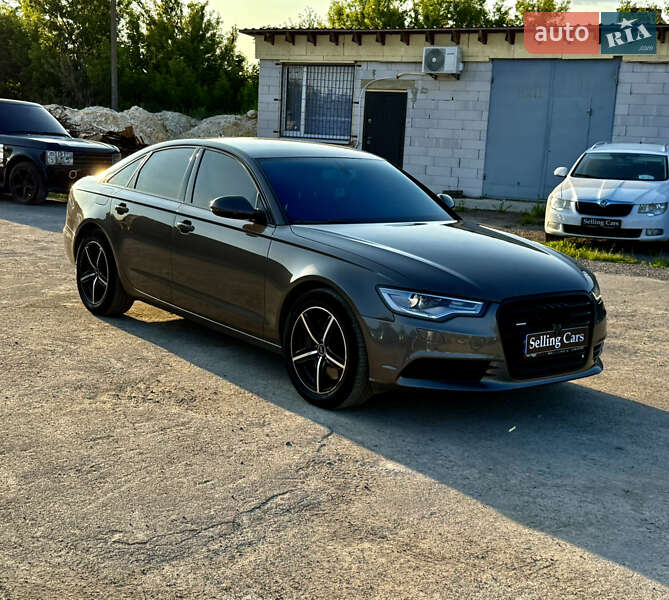 Седан Audi A6 2011 в Ровно