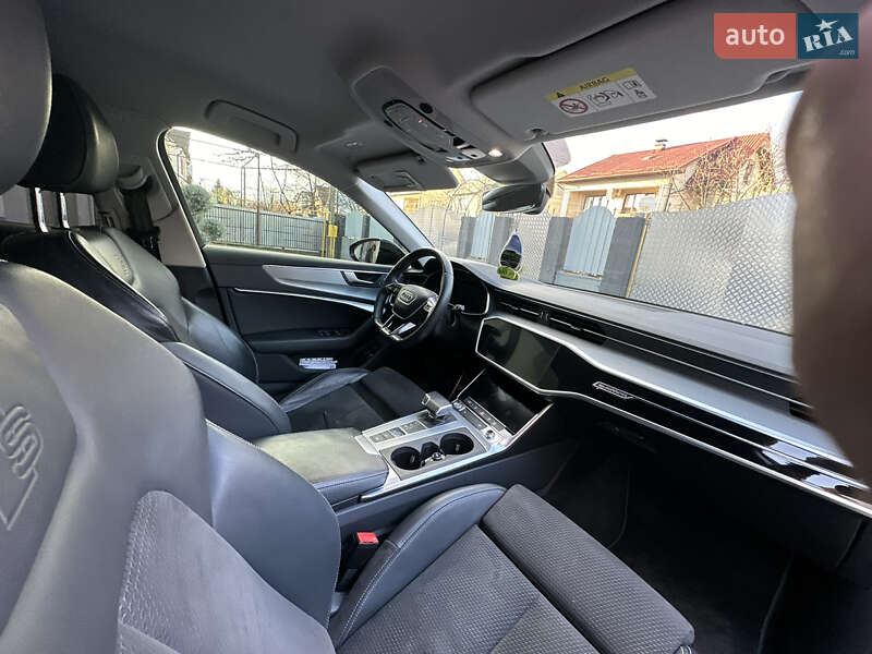Седан Audi A6 2020 в Ужгороде