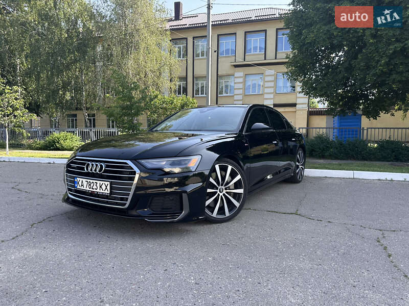 Седан Audi A6 2019 в 