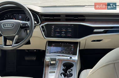 Седан Audi A6 2019 в 