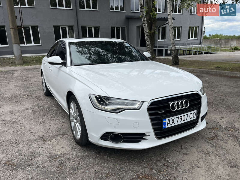 Седан Audi A6 2014 в Краснограде
