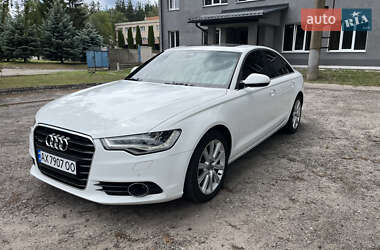 Седан Audi A6 2014 в 
