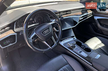 Седан Audi A6 2019 в 