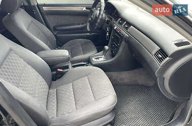 Седан Audi A6 2002 в 