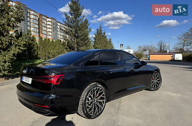 Седан Audi A6 2018 в 