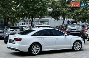 Седан Audi A6 2015 в 