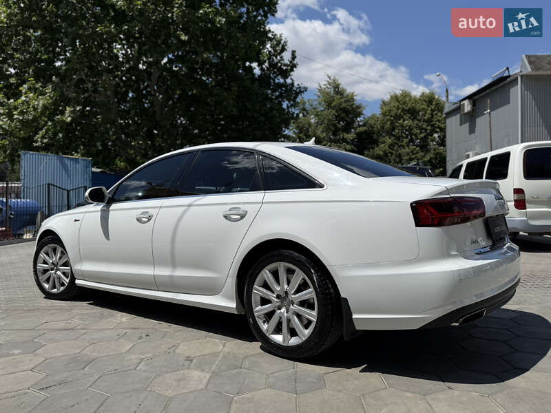Седан Audi A6 2015 в Одессе