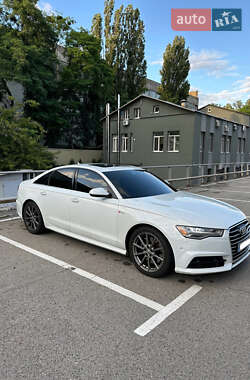 Седан Audi A6 2018 в 