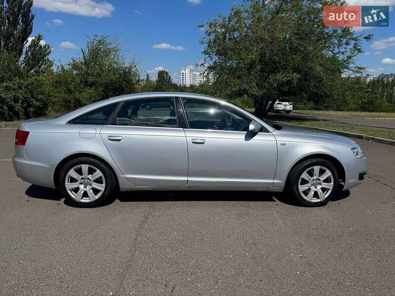 Седан Audi A6 2004 в Кривом Роге