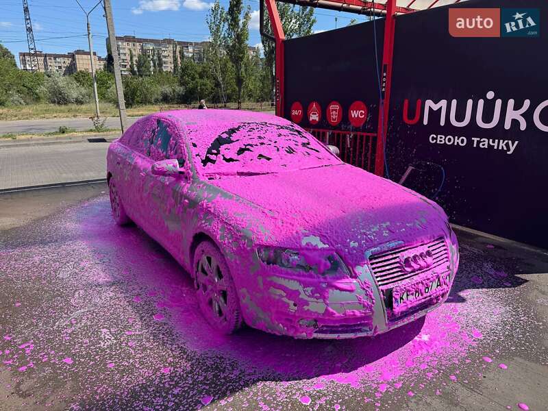 Седан Audi A6 2004 в Кривом Роге