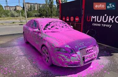 Седан Audi A6 2004 в 