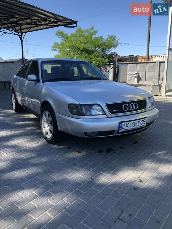 Седан Audi A6 1996 в Луцке
