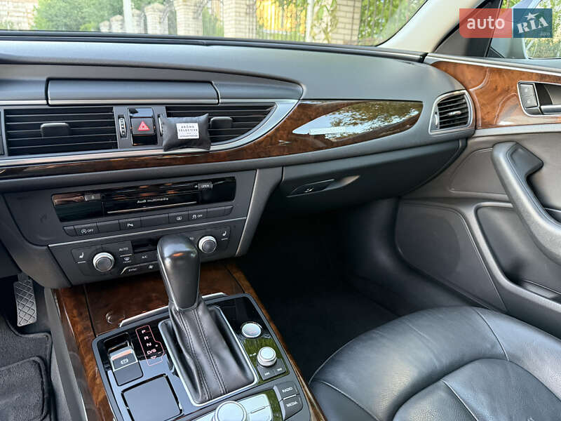Седан Audi A6 2015 в Виннице