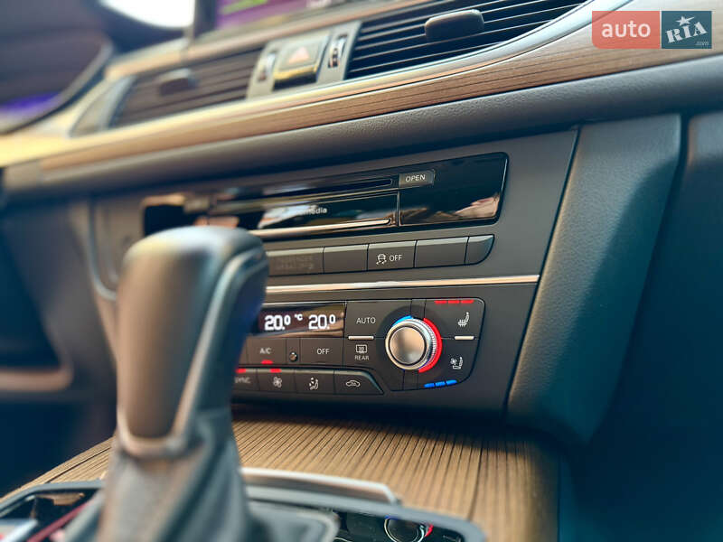 Седан Audi A6 2015 в Одессе