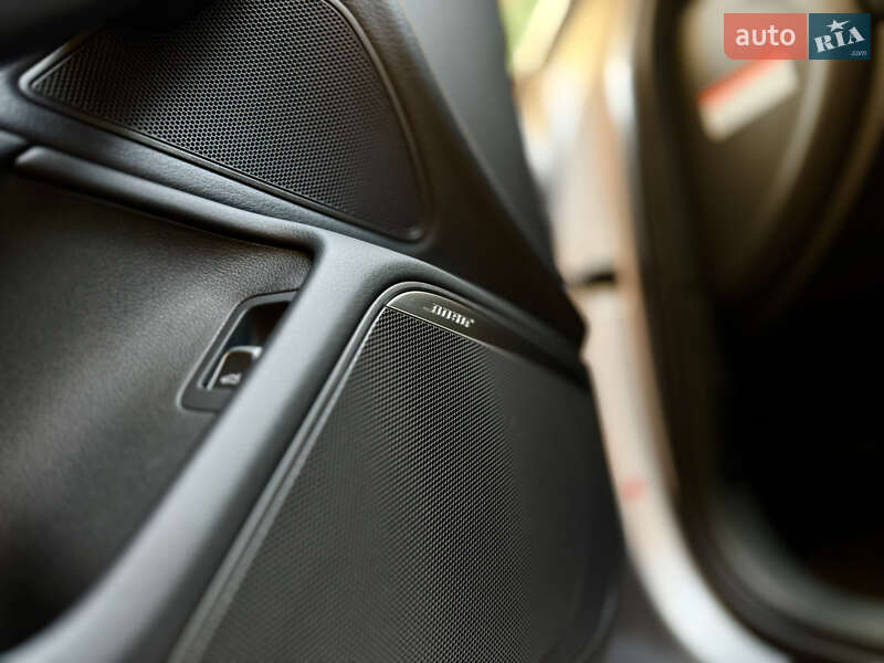 Седан Audi A6 2015 в Одессе