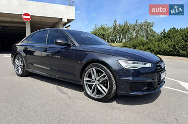 Седан Audi A6 2016 в 