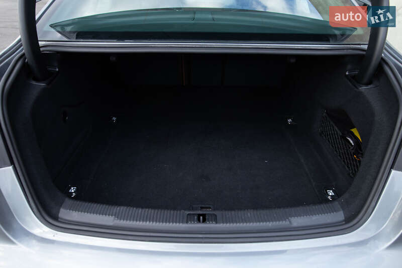 Седан Audi A6 2017 в Львове