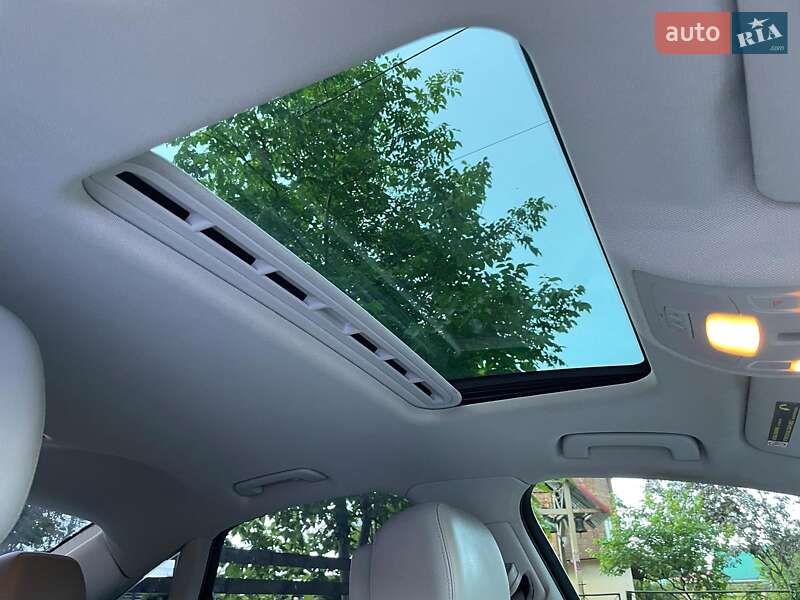 Седан Audi A6 2014 в Киеве