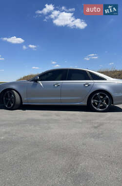 Седан Audi A6 2014 в 