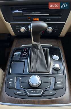 Седан Audi A6 2014 в 