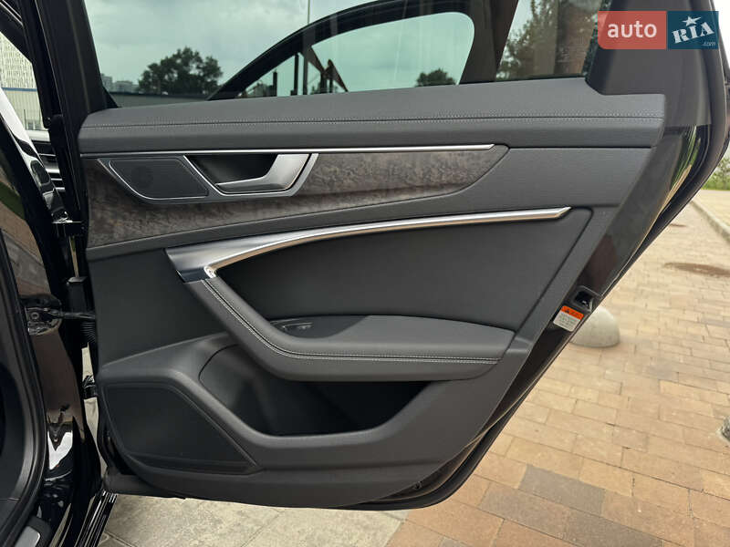 Седан Audi A6 2020 в Киеве