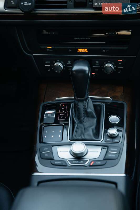 Седан Audi A6 2015 в Івано-Франківську