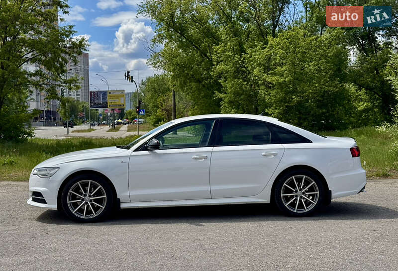 Седан Audi A6 2017 в Киеве